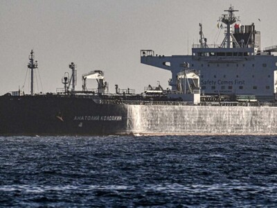 Tanquero ruso llega a Cuba con crudo para aliviar crisis energética