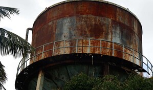 &iquest;Tanques de almacenamiento de agua o bombas de tiempo?