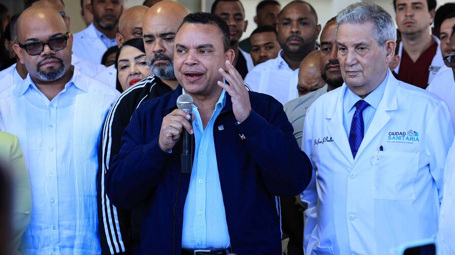 Hospitales garantizan sangre, medicamentos y especialistas ante posibles accidentes por Semana Santa