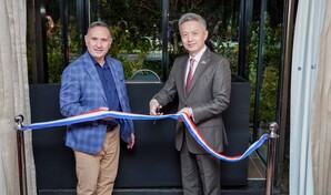 El Teatro Nacional inaugura nueva cabina de sonido y luces en el Caf&eacute; Bar Juan Lockward