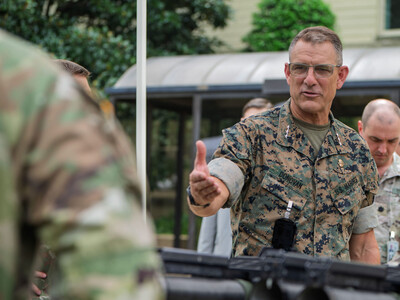 Amenaza de China Rusia Irán en la región, según Comando Sur EEUU