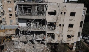 Colapsa un edificio de seis niveles en Tel Aviv