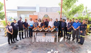 Cuerpo de Bomberos del corredor Este recibe donaci&oacute;n de equipos de rescate de United Petroleum