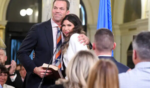 Revelan la doble vida del esposo de exsecretaria del Departamento de Seguridad Nacional de EE. UU.