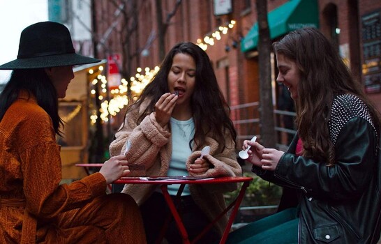 El cacao dominicano conquista Disney+ con la serie documental "Cuentos"