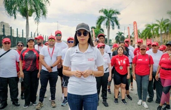 El Medio Marat&oacute;n Claro recicla m&aacute;s de 18 mil botellas pl&aacute;sticas