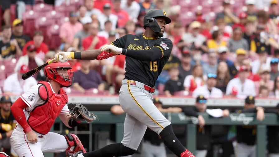 Cruz conecta jonr&oacute;n; Skenes retoma su nivel y Piratas vencen a Rojos