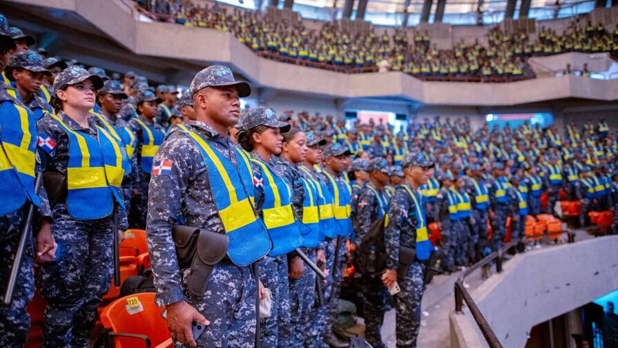 La Policía Nacional despliega agentes para reforzar la seguridad en Semana Santa