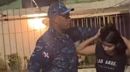 "&iexcl;Suelten a esa loca!": cr&oacute;nica de la agresi&oacute;n del coronel Fausto Mad&eacute; contra joven en Los Mina