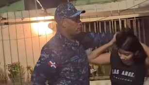 "&iexcl;Suelten a esa loca!": cr&oacute;nica de la agresi&oacute;n del coronel Fausto Mad&eacute; contra joven en Los Mina