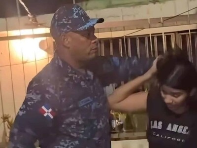Detienen a coronel del Policía Nacional por agredir joven en Los Mina