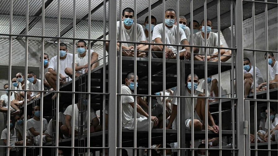 ONU pide a El Salvador revisar cadena perpetua a menores ONU pide a El Salvador revisar cadena perpetua a menores