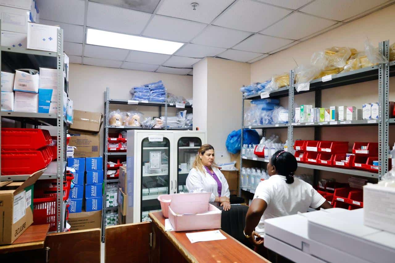 &Aacute;rea de farmacia del Hospital.