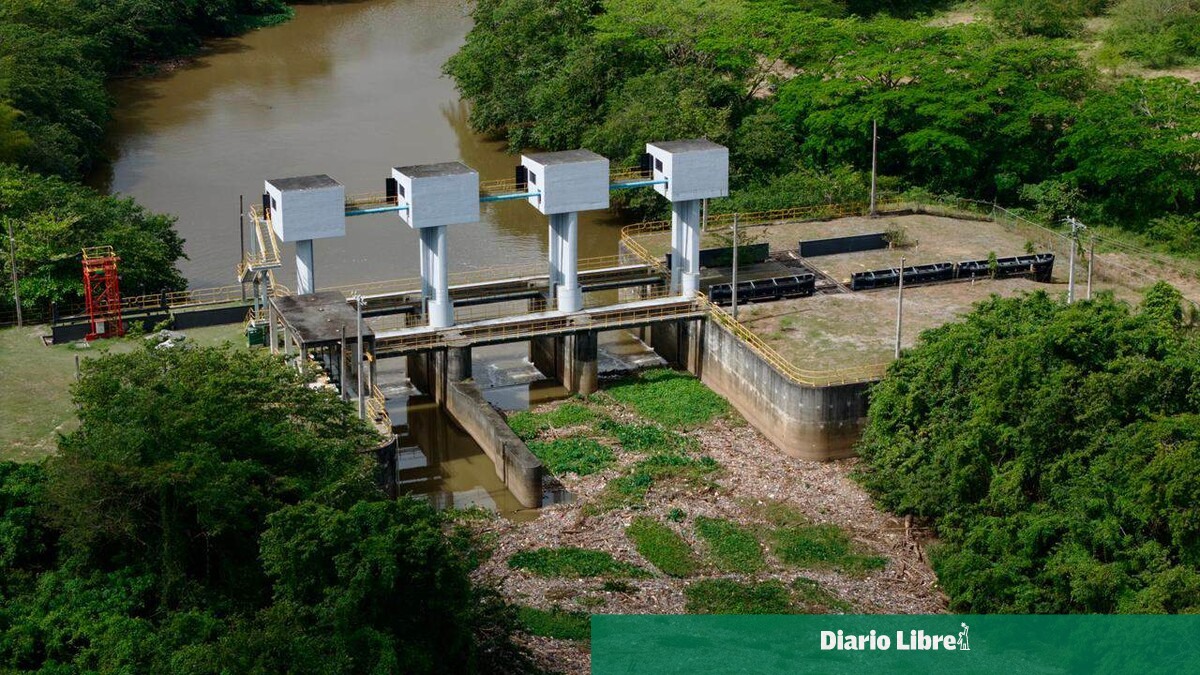 CAASD restablece servicio agua potable en Santo Domingo Este