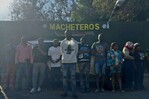 &iquest;C&oacute;mo caben 16 personas en una yipeta? Detienen indocumentados haitianos en Valverde