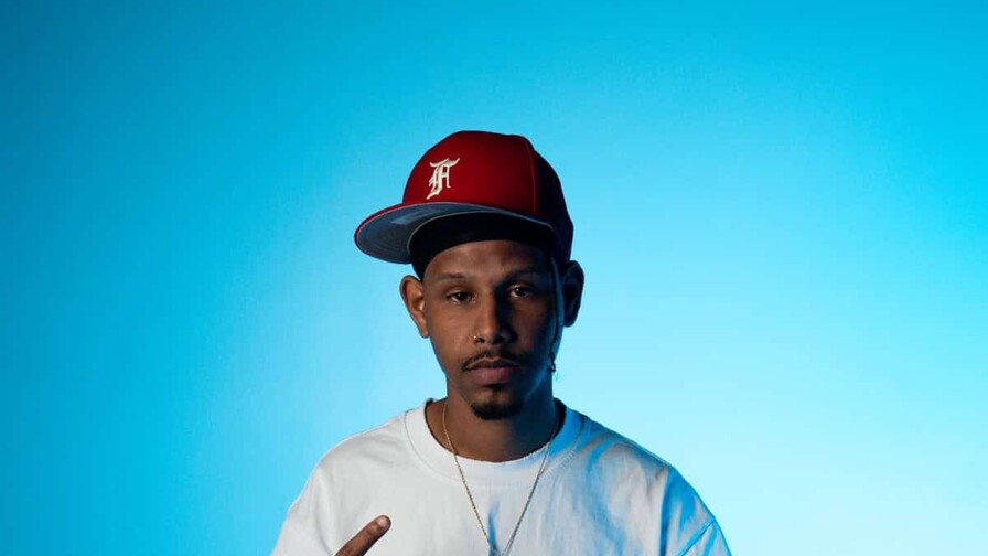 El nuevo cantante urbano Yiyiiblon lanza "Bellaqueo"