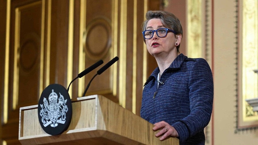 Reino Unido destaca la necesidad urgente de reabrir Ormuz