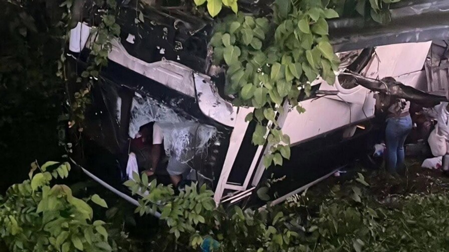 Ascienden a 36 los heridos por accidente de tr&aacute;nsito en la carretera del Nordeste