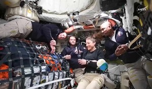 Orgullosamente plomera espacial: Christina Koch resuelve una falla en la misi&oacute;n Artemis II