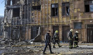 Ucrania acusa a Rusia de lanzar casi 500 drones y misiles