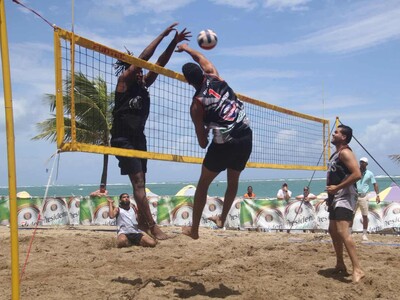 Inicia en Playa Cabarete XVIII versión Voleibol Playero Semana Santa