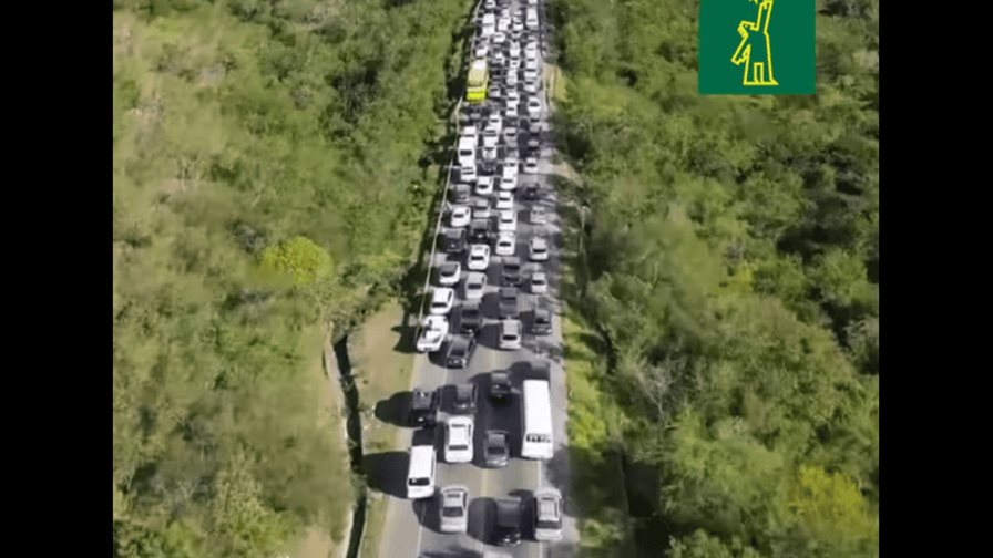 Planes para ampliar tramo Baní-Azua no han pasado más allá del deseo gubernamental Planes para ampliar tramo Baní-Azua no han pasado más allá del deseo gubernamental