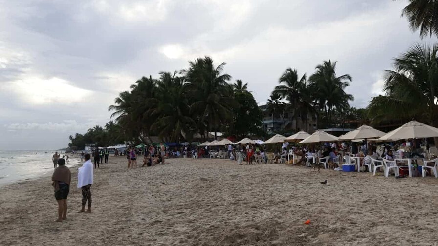 Entre la calma y las quejas: así transcurre el Viernes Santo en Guayacanes