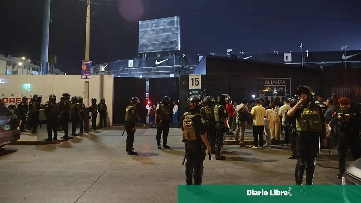 Al menos un muerto y 47 heridos en la casa del Alianza Lima de Perú