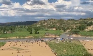 Disparos, caos y 4 muertes: balacera en Hait&iacute; causa p&aacute;nico en ba&ntilde;istas dominicanos en la frontera