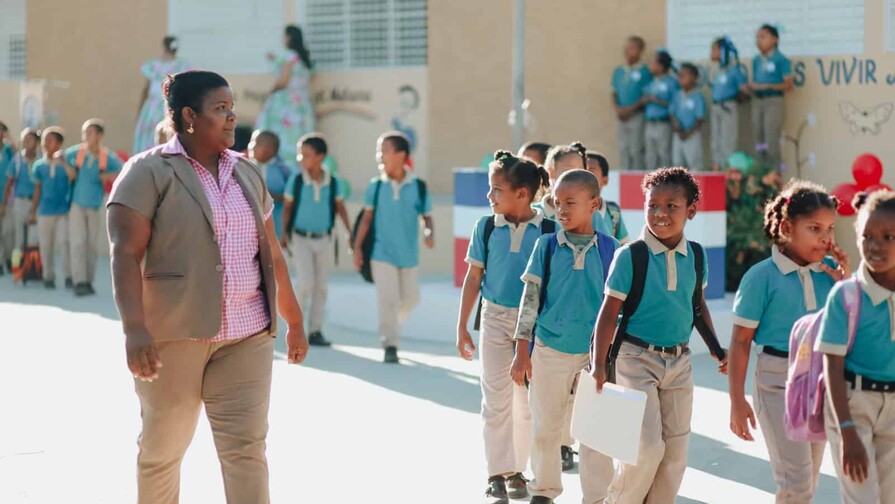 Educación reabre las aulas el 6 de abril tras el asueto de Semana Santa