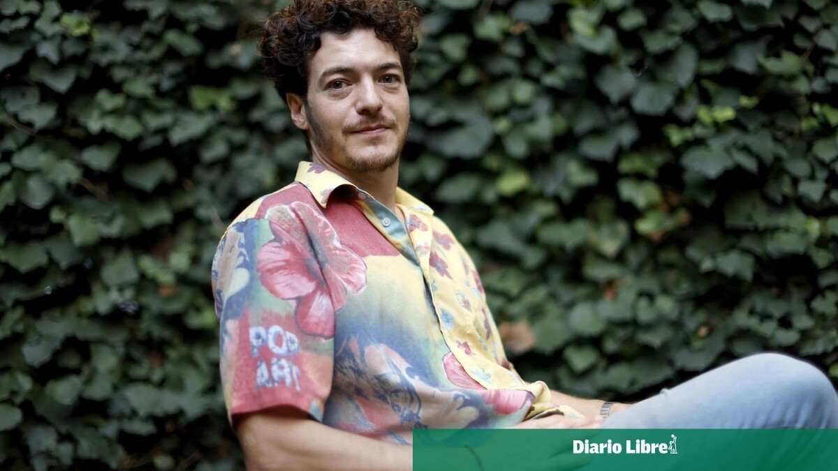 El escritor Michael Nieva crítica los viajes a Marte