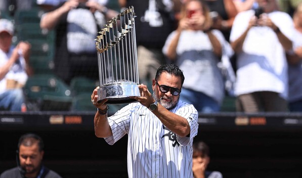 El venezolano Ozzie Guill&eacute;n tendr&aacute; su n&uacute;mero retirado por Medias Blancas