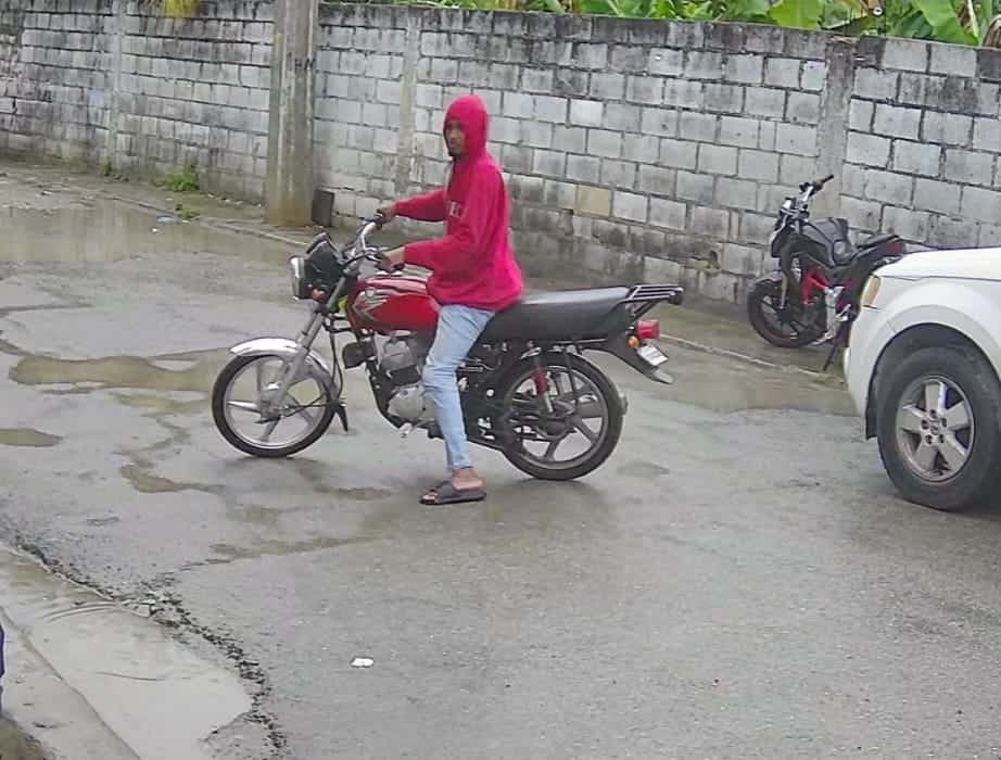 Policía mata a un hombre al que señala como presunto delincuente en L