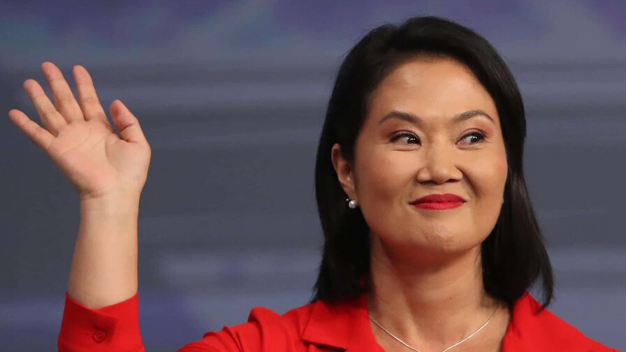 Castigan con latigazos en Perú a un subprefecto que participó en un acto de Keiko Fujimori Castigan con latigazos en Perú a un subprefecto que participó en un acto de Keiko Fujimori