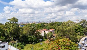 La casona olvidada de Gascue: historia, poder y abandono en la Pasteur esquina Independencia