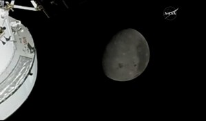 Astronautas de Artemis II alcanzan la órbita lunar tras más de 50 años de ausencia humana