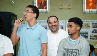 Cuando la Constituci&oacute;n ech&oacute; ra&iacute;ces en el aula (Clase 27)