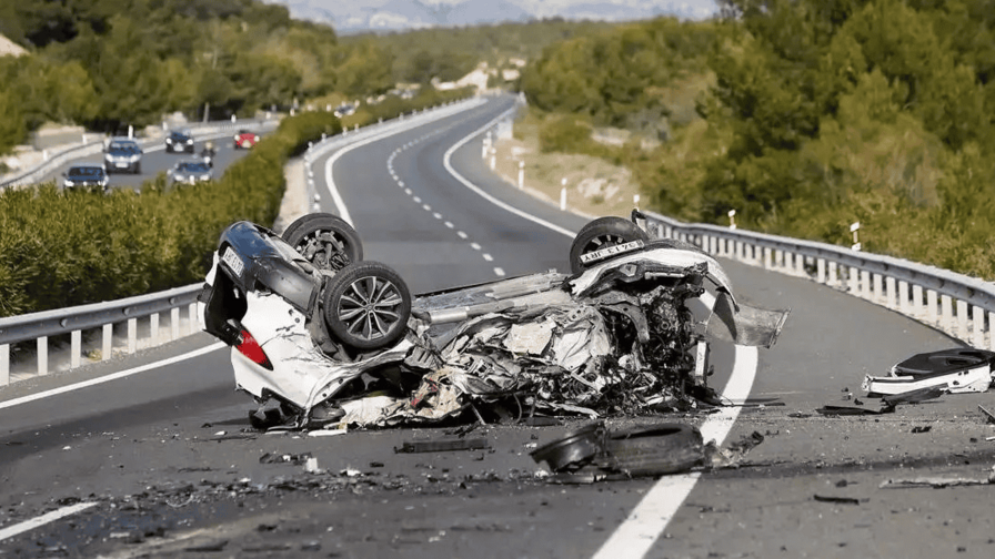 Muere segundo teniente de la Polic&iacute;a en accidente de tr&aacute;nsito en la carretera de El Seibo