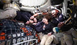 La tripulaci&oacute;n de Artemis II recupera el contacto con la Tierra