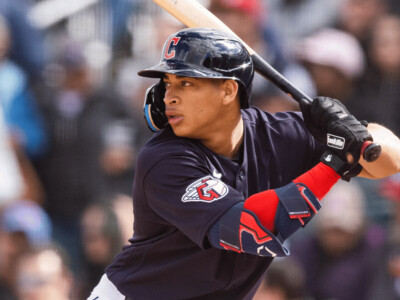 Cleveland sube al prospecto Juan Brito