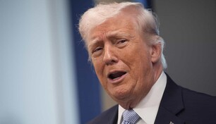 Trump despeja su agenda p&uacute;blica antes de cumplirse su ultim&aacute;tum a Ir&aacute;n