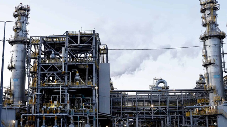 EE. UU. e Israel atacan de nuevo una instalaci&oacute;n petroqu&iacute;mica de Ir&aacute;n