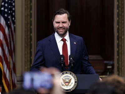 JD Vance espera una "respuesta correcta" de Irán