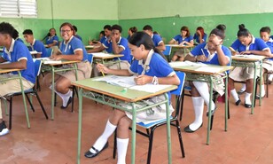 De S&iacute;sifo a Chapul&iacute;n: el eslab&oacute;n perdido de la educaci&oacute;n dominicana sin preguntarle a Santos Bad&iacute;a