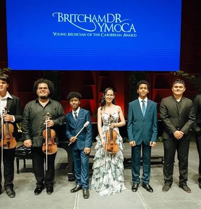 J&oacute;venes m&uacute;sicos del Caribe triunfan en la Gran Final del BritchamDR YMoCA2026