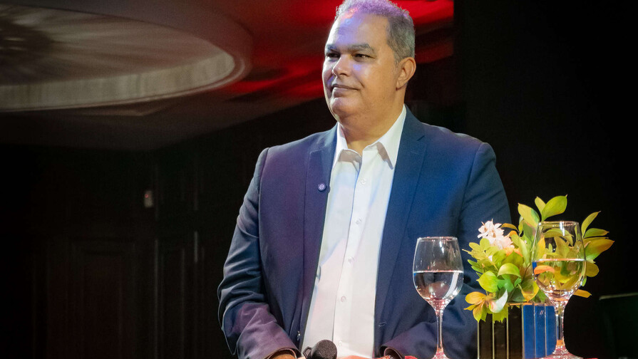 Cr&oacute;nicas Musicales inicia selecci&oacute;n de 100 Merengues esenciales de los a&ntilde;os 80