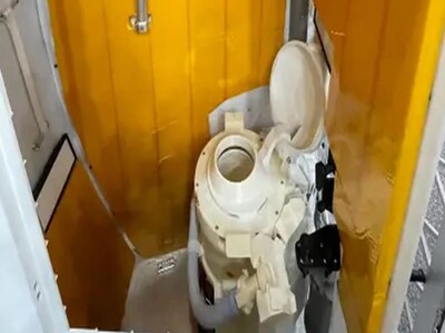 Reid Wiseman destaca el inodoro de la NASA en Artemis II