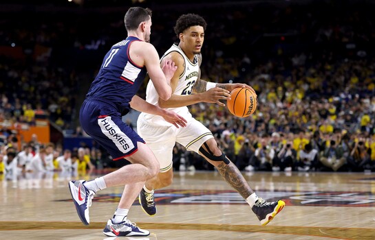 De un almac&eacute;n a campe&oacute;n: la historia de Yaxel Lendeborg en la NCAA