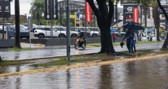 Las lluvias continuar&aacute;n este martes y mi&eacute;rcoles por los efectos de una vaguada