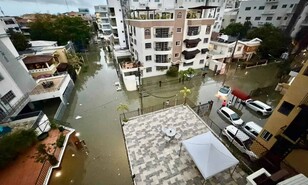 El Gran Santo Domingo amanece colapsado por intensas lluvias provocadas por vaguada